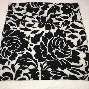 Floral print skirt